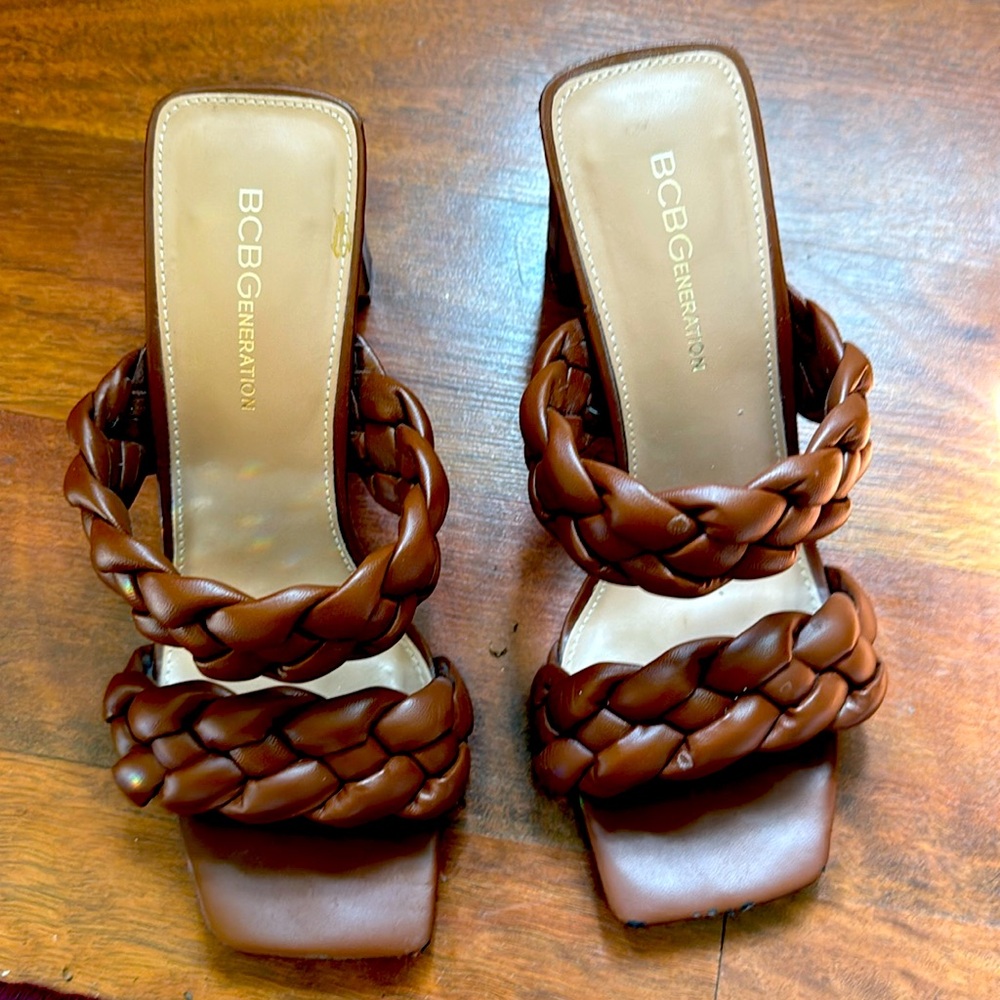 BCBGeneration FINNA Braided Sandal Brown/Tan Sz 7